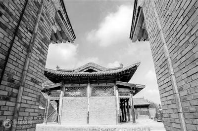 蘭州莊嚴(yán)寺，曾經(jīng)是一位帝王的皇宮內(nèi)苑