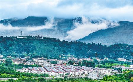 摘下貧困帽 邁向小康路——天水市麥積區(qū)脫貧攻堅工作綜述