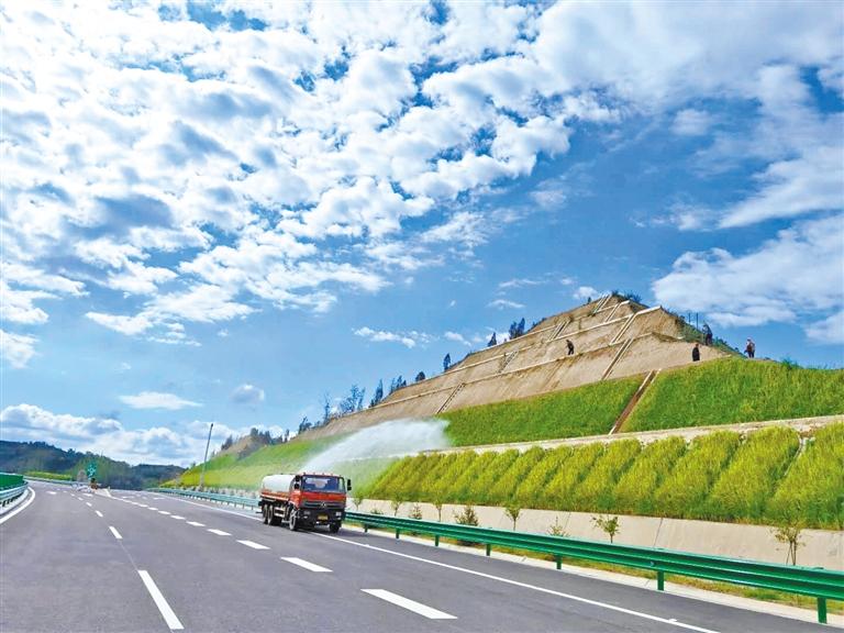 景泰至中川機(jī)場高速公路正式通車