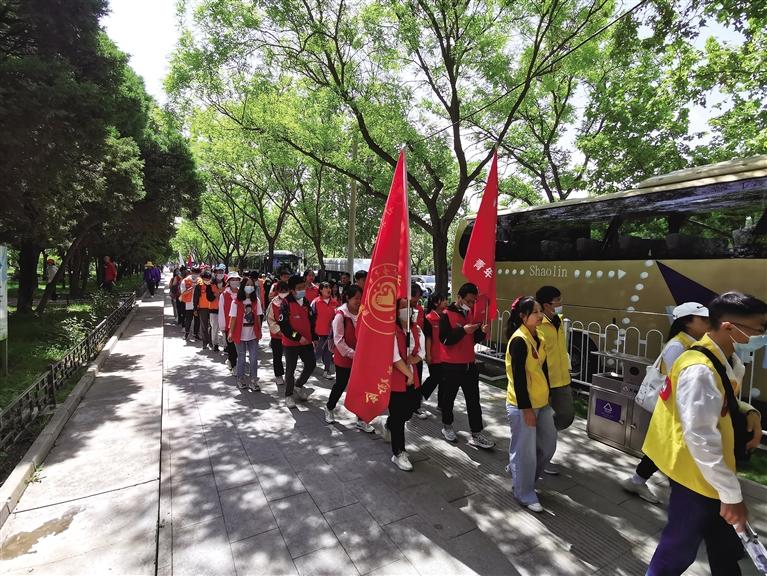 關(guān)注全國(guó)助殘日|志愿者攜手心智障礙者風(fēng)情線上健步走